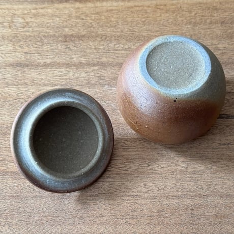 川尻製陶所　塩壷M 丸形 シM丸A