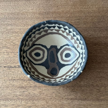 Nerikomico 丸鉢（ブア族・フクロウ） N40A（直径約13cm)