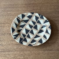 Nerikomico リムオーバル皿 N4A（約15.5×13cm)