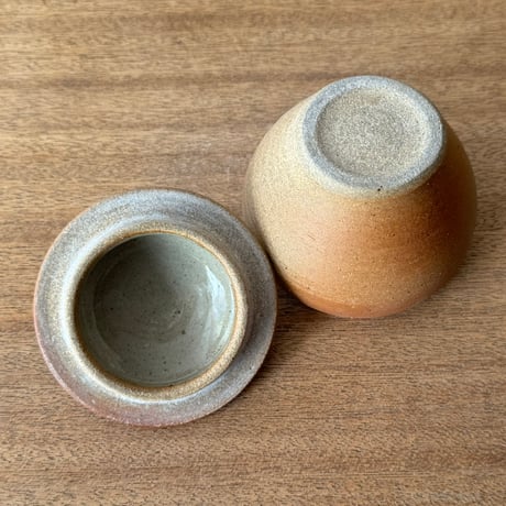川尻製陶所　砂糖壷M 上膨れ サM上F