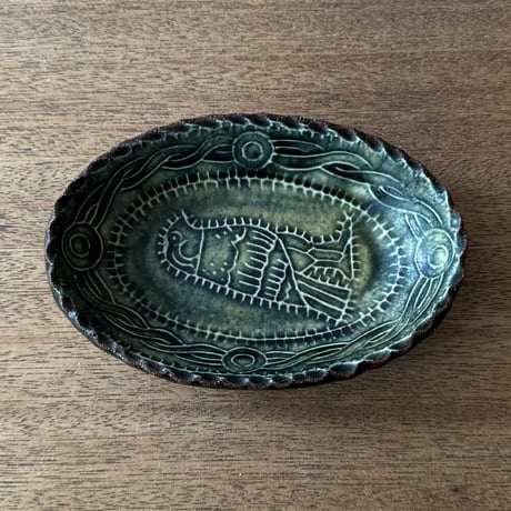 紀窯　中川紀夫　オーバル鉢 鳥押紋 K10E (約13.5×9cm)