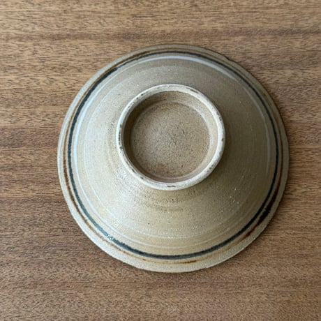 強戸窯　平どんぶり（中）ゴ平どA（直径約17.5cm)