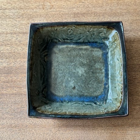 中嶋窯　 6寸押紋角鉢 ナ20B (約18.5×18.5m)