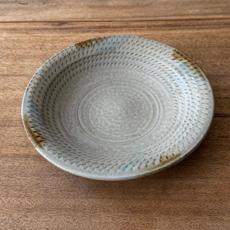 えのきだ窯 榎田智　とびカンナ皿  エ45A (直径約21.5cm)