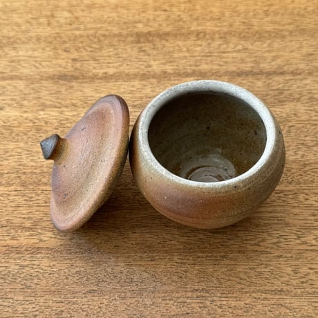 川尻製陶所　砂糖壷S 上膨れ サS上E