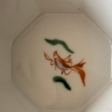 宮田竜司　呉須赤絵面取稜花高杯  ミ7A（直径約8.5cm)