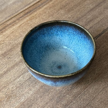 村澤陶苑 村澤享　藁灰釉碗 ム20A (直径約12cm)