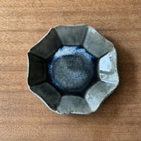 村澤陶苑 村澤享　青灰釉八角皿 ム4A (直径約18cm)