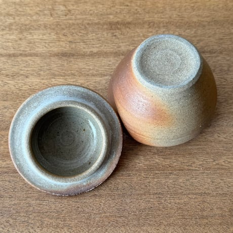 川尻製陶所　砂糖壷M 上膨れ サM上E