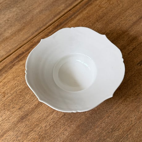 宮田竜司　稜花リム鉢 ミ29B (直径約16cm)
