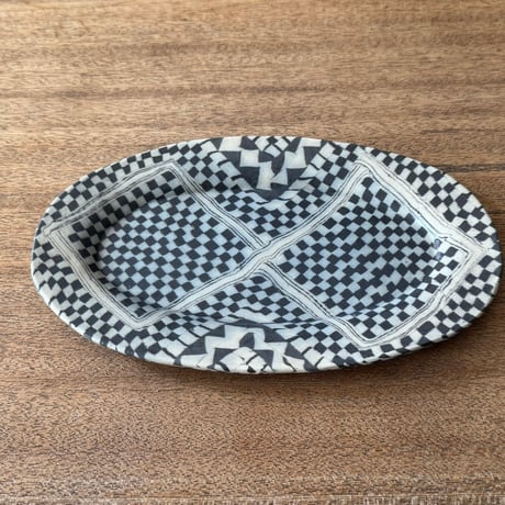 Nerikomico リムオーバル皿 N15A（約24×14.5cm)