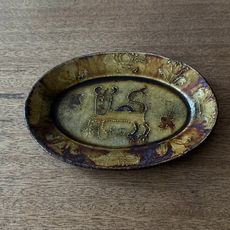 紀窯　中川紀夫　オーバル皿 獅子押紋 K13B (約17×12cm)