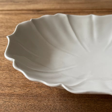 宮田竜司　稜花楕円鉢 長  ミ28 (約24×16.5cm)