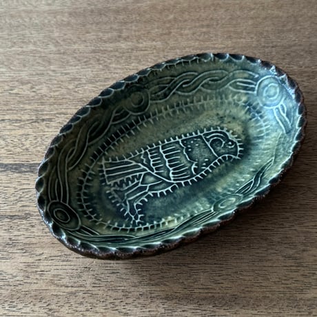 紀窯　中川紀夫　オーバル鉢 鳥押紋 K10D (約13.5×9cm)