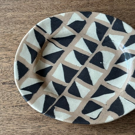 Nerikomico リムオーバル皿 N4A（約15.5×13cm)