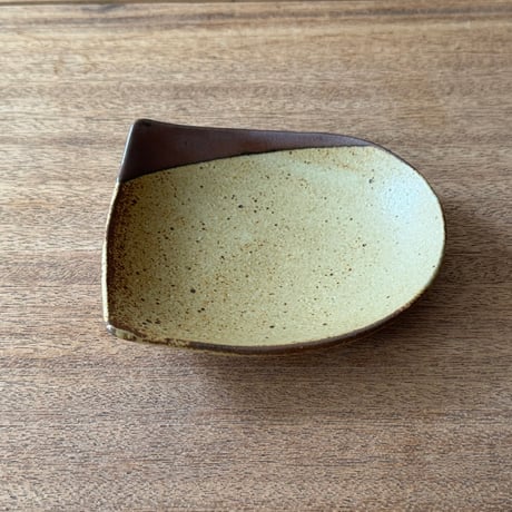 セレン のあ　ぽろすけ小皿 セ18B（約14×12cｍ）
