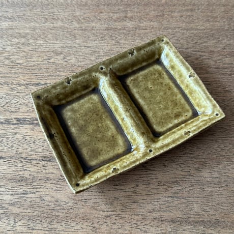 うちだちはる　角わかれ皿 U16A (約11.5×8cm)