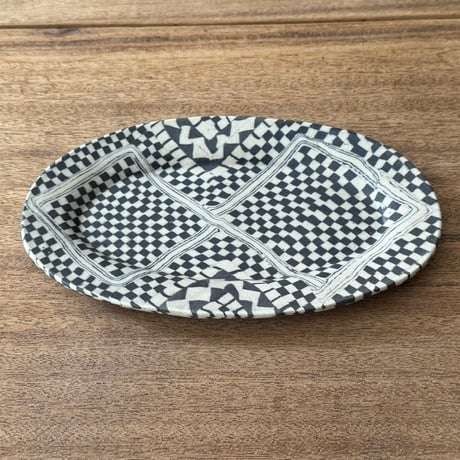 Nerikomico リムオーバル皿 N15B（約24×14cm)