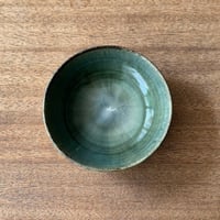 村澤陶苑 村澤享　青銅釉流小鉢 ム14B (直径約13cm)