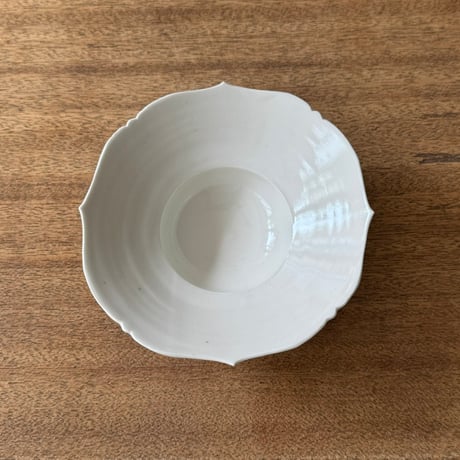 宮田竜司　稜花リム鉢 ミ29A (直径約16cm)