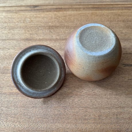 川尻製陶所　塩壷M 丸形 シM丸D