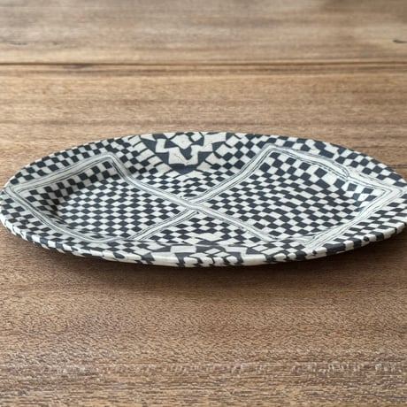 Nerikomico リムオーバル皿 N15B（約24×14cm)