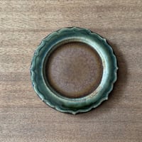 村澤陶苑 村澤享　青銅釉掛分稜花プレート ム25B (直径約14cm)
