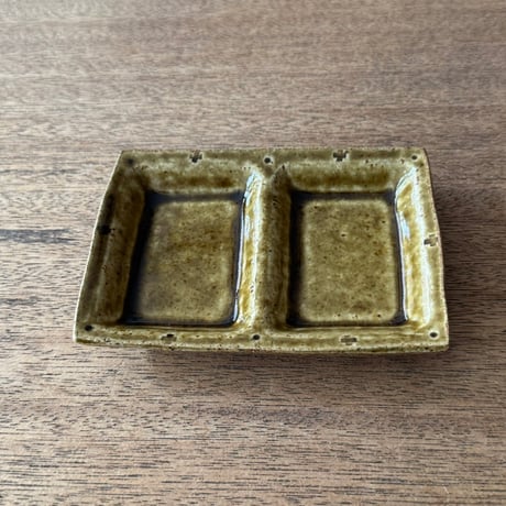 うちだちはる　角わかれ皿 U16A (約11.5×8cm)
