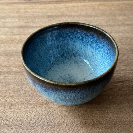 村澤陶苑 村澤享　藁灰釉碗 ム20A (直径約12cm)