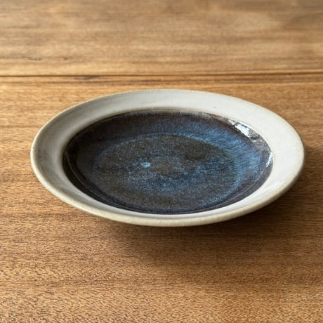 村澤陶苑 村澤享　藁灰釉皿 ム19A (直径約18.5cm)