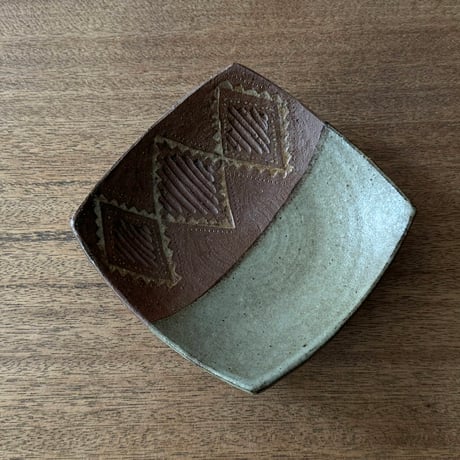 工房コキュ　5.5寸スクエア皿 C1B (約17×17cm）