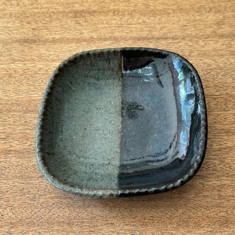 フジタ工作室　 四角皿 フ12H (約14×14cm)