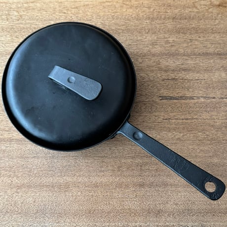 野鍛冶やまご　ちょっと深めの鉄フライパン＆ふたセット 18cm や18フタセット