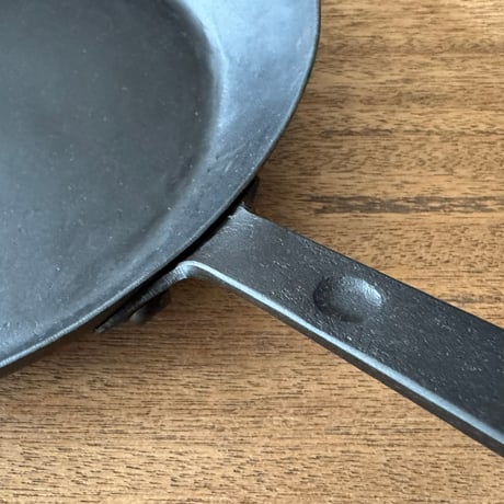 野鍛冶やまご　ちょっと深めの鉄フライパン&ふらセット 26cm や26フタセット