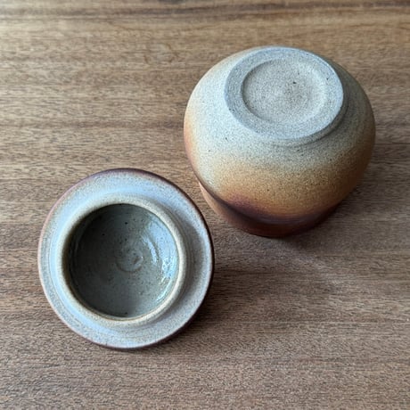 川尻製陶所　砂糖壷M 下膨れ サM下J