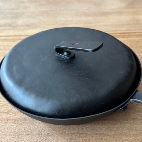 野鍛冶やまご　ちょっと深めの鉄フライパン＆ふたセット 22cm や22フタセット