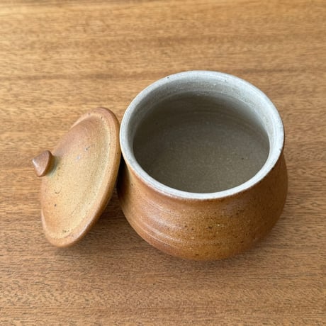 川尻製陶所　塩壷M 下膨れ シM下J