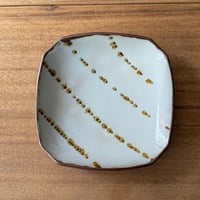 セレン のあ　四角おにぎり皿 セ2B（約22×21.5cｍ）