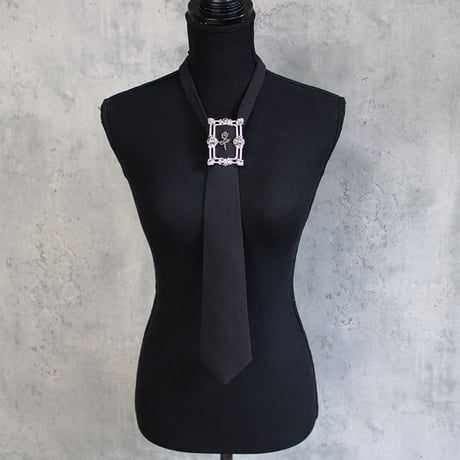 GAKUBUCHI TIE