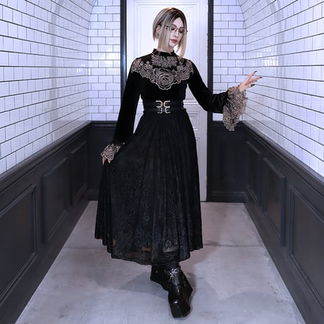 BAROQUE VEIL TOPS(BLACK)