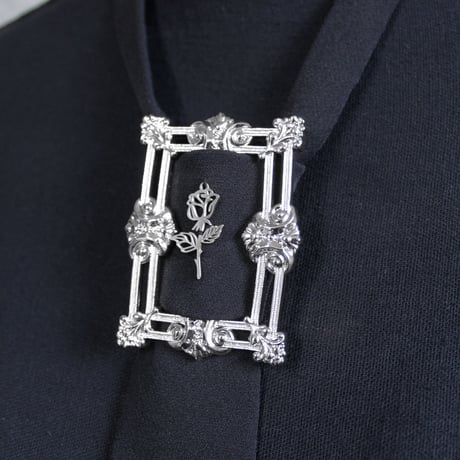 GAKUBUCHI TIE