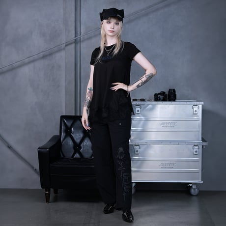ROSE SIGNAL CARGO PANTS(BLACK)