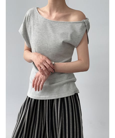 asymmetric ribbed top / 2color　hm3019