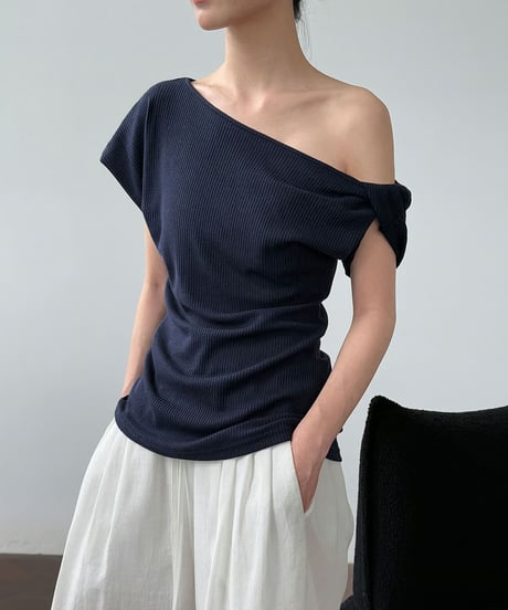 asymmetric ribbed top / 2color　hm3019