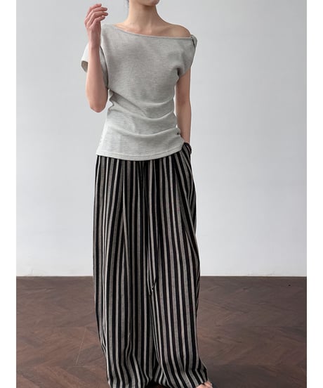 asymmetric ribbed top / 2color　hm3019