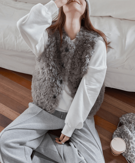 faux fur vest　hm3268