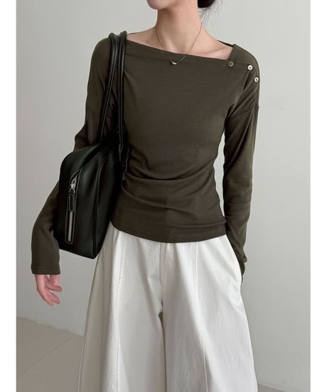 asymmetric button knit / 4color　hm3219