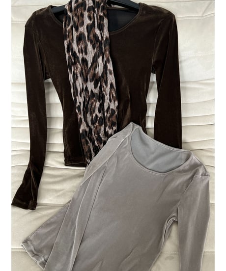 velvet u-neck top / 2color　hm3235
