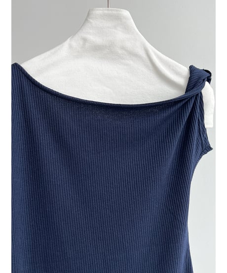 asymmetric ribbed top / 2color　hm3019