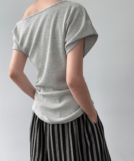asymmetric ribbed top / 2color　hm3019